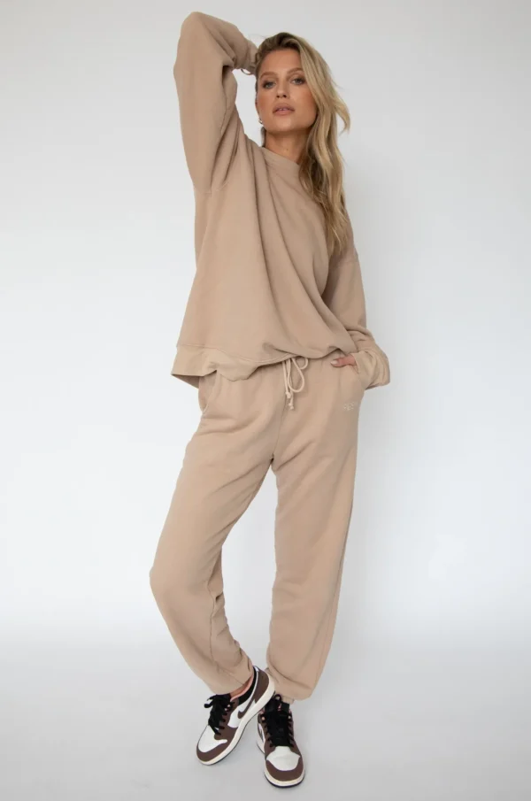 RESA Tops | Gunner Sweatshirt In Sand